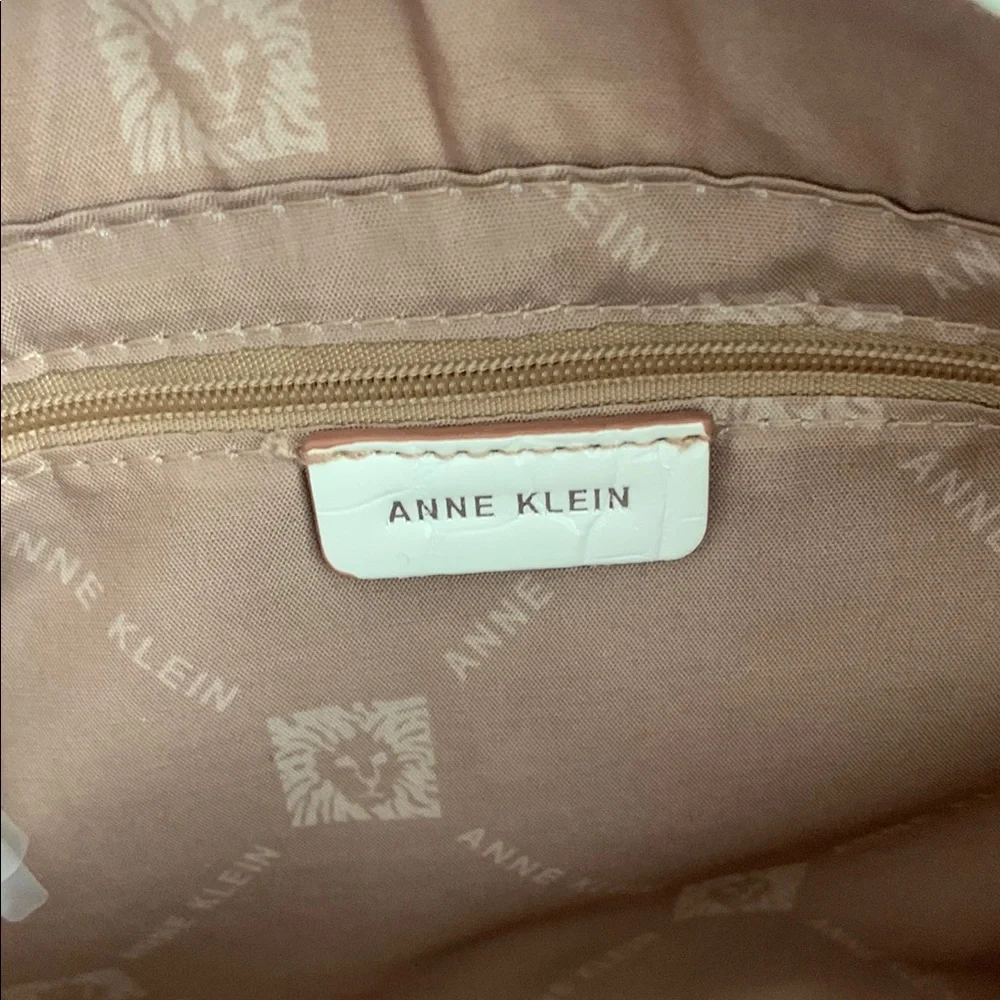Anne Klein White and Tan Satchel with Chic Tassel with shoulder strap.